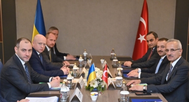 “UKRAYNA’NIN BÜTÜNLÜĞÜ VE GÜVENLİĞİ BİZİM İÇİN ÇOK ÖNEMLİ”