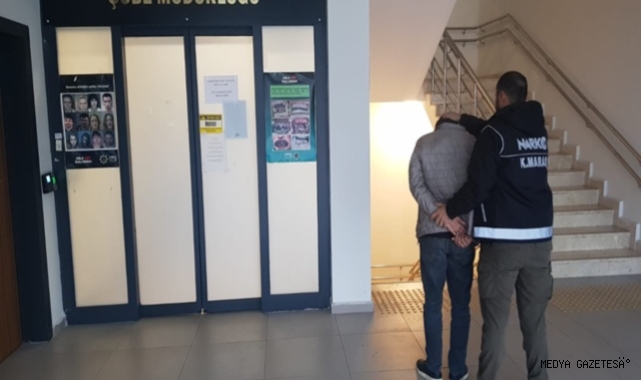 Uyuşturucu taciri suçüstü yakalandı