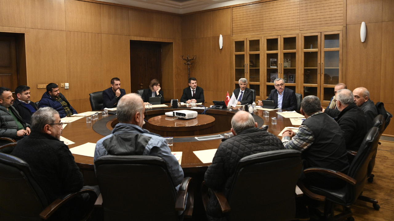 Başkan Güngör, “Esnafımızın Sorunlarını Bir Bir Çözüme Kavuşturuyoruz”