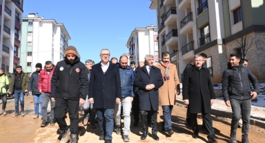 Başkan Güngör; “Kalıcı Konutların Teslimine Başlanıyor”