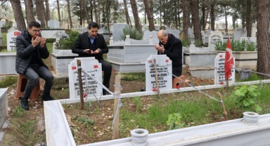 BAŞKAN OKAY, HAYATINI KAYBEDEN PERSONELİ MEZARI BAŞINDA ANDI