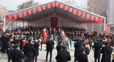 BAŞKAN OKAY, KURTULUŞ GÜNÜMÜZ KUTLU OLSUN