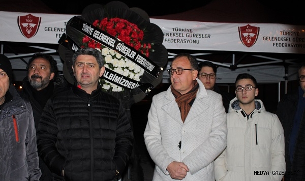DEPREM ŞEHİDİ SPORCULAR ŞEHİT DÜŞTÜKLERİ YERDE ANILDILAR