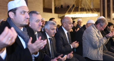 Deprem Şehitleri İçin Hatm-i Şerif Programı Düzenlendi