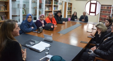 Şair İnci Okumuş, Şiirin Hayatımızdaki Yerini Anlattı