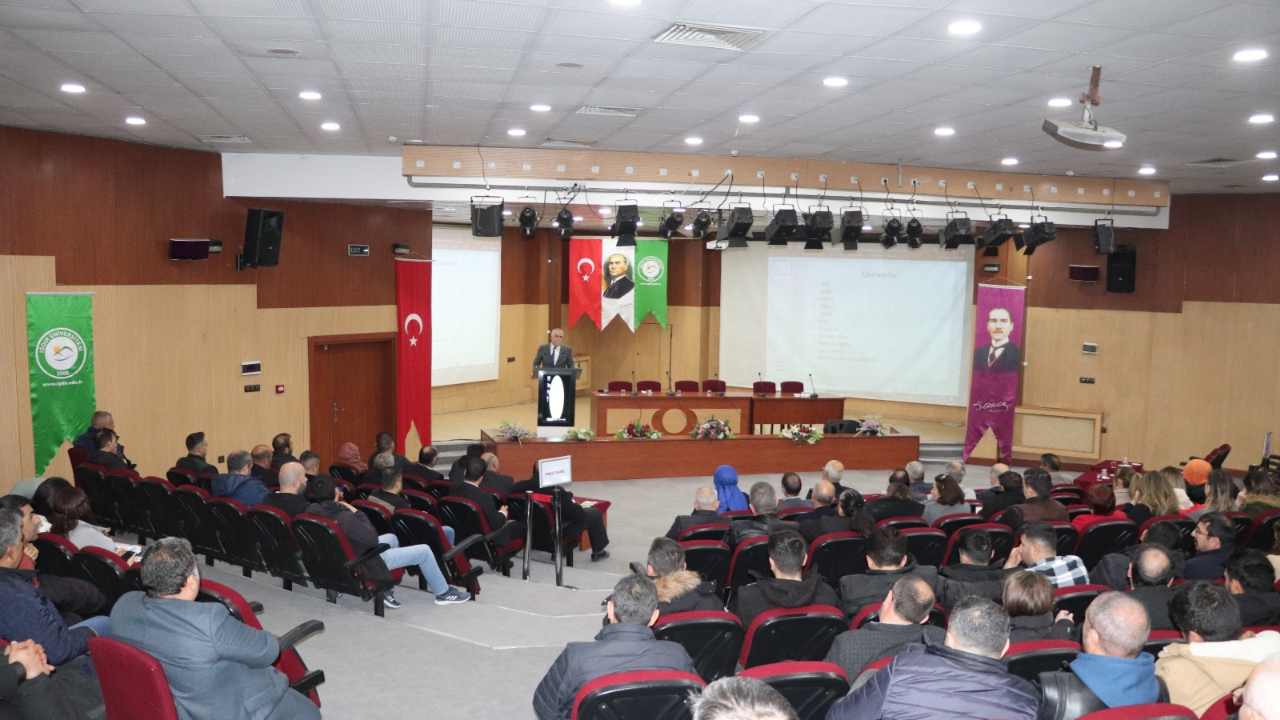 AHMET SANDAL’DAN IĞDIR VE DİYARBAKIR’DA ÜÇ GÜNDE ÜÇ SEMİNER