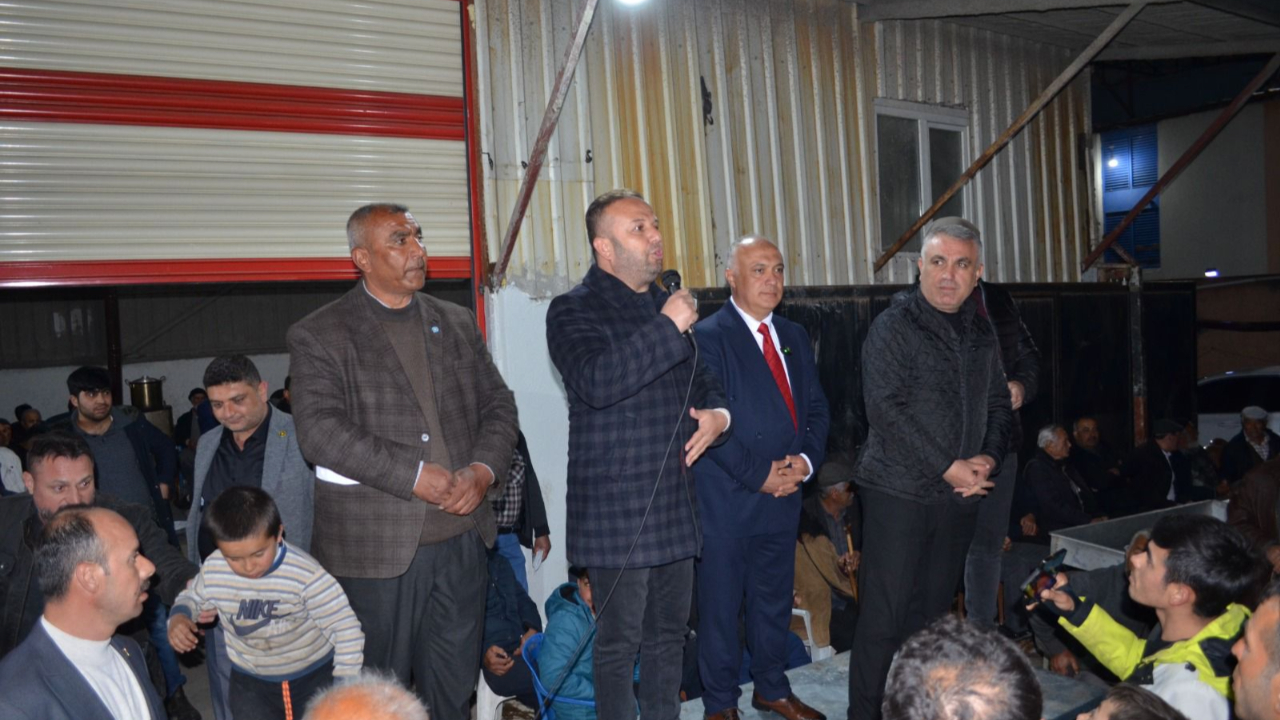 BAŞKAN ADAYI DR. CAN’A SEVGİ SELİ İYİ Parti adayı Dr. Can; “Seçimden sonra malınıza çökecekler”