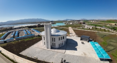 EXPO 2023 Sergi Alanı’na inşa edilen Ali Mahçiçek Camii dualarla ibadete açıldı