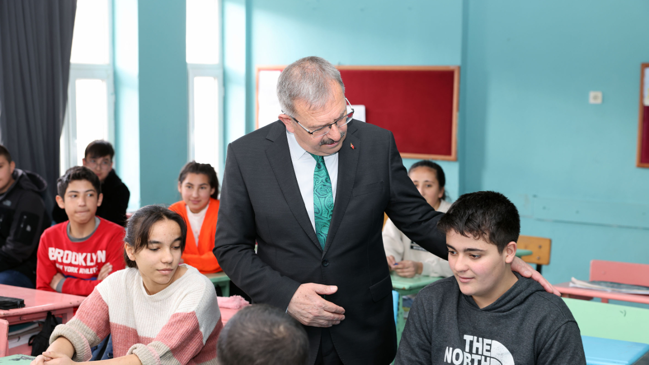 GÖKSUN BELEDİYESİ ÖĞRENCİLERİ SINAVLARA HAZIRLAMAYA DEVAM EDİYOR