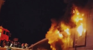 Kahramanmaraş'ta İşçilerin Kaldığı Konteynerde Yangın Çıktı, 18 Konteyner Zarar Gördü