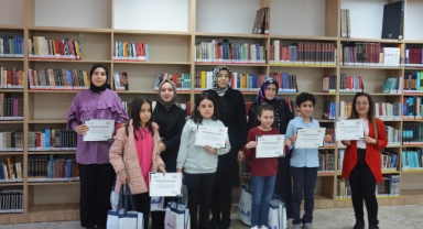 Kütüphanenin En’leri Ödüllendirildi