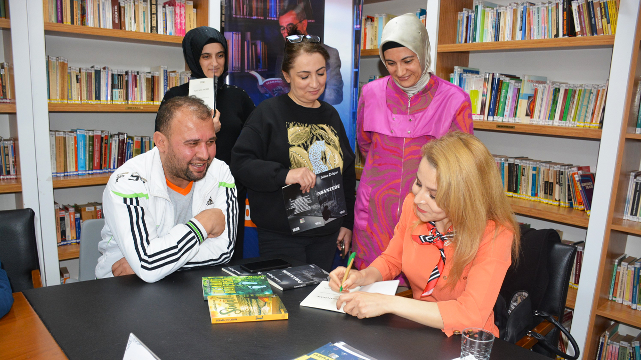 Yazar Selma Dolgun, Kitabın Hayatımızdaki Yerini Anlattı