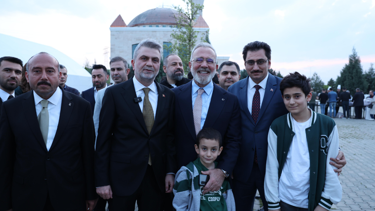 Başkan Görgel, İftar Sofrasında Vatandaşlarla Buluştu