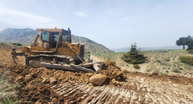 Büyükşehir, Göksun’da İnşa Edilecek Köy Evlerine Yeni Yol Açıyor