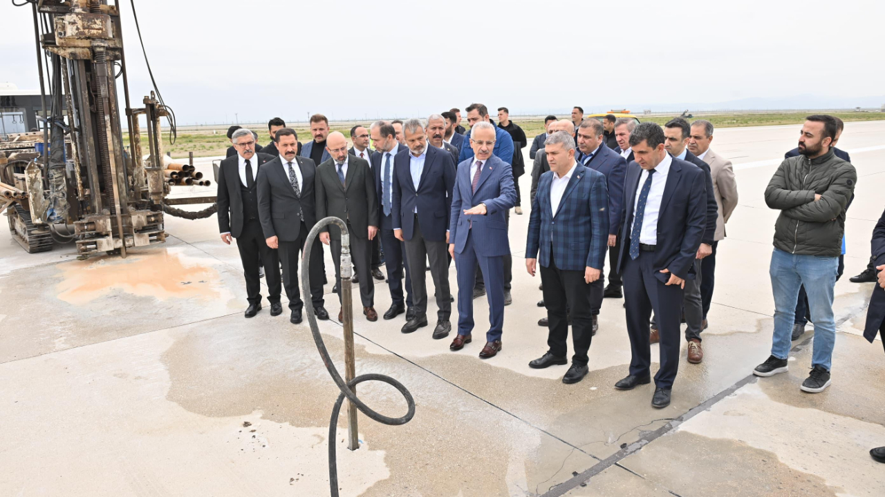 HATAY HAVALİMANI'NDA UÇUŞLAR YENİDEN BAŞLADI
