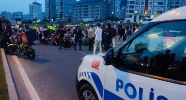Kahramanmaraş'ta Motosiklet ile Otomobil Çarpıştı: Motosiklet Sürücüsü Hayatını Kaybetti