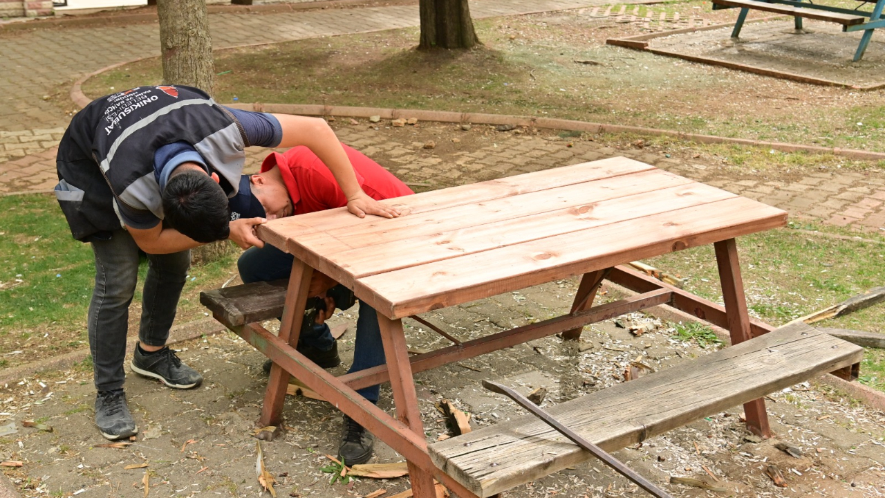 Onikişubat’ta park ve bahçeler yaza hazırlanıyor