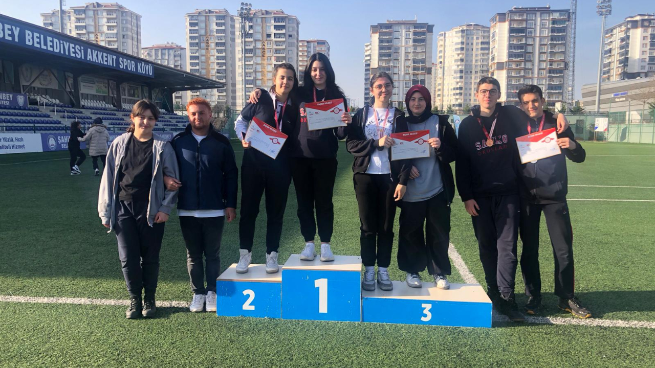 SANKO OKULLARI ÖĞRENCİLERİNİN OKÇULUK BAŞARISI