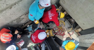 AFAD VE UMKE EKİPLERİNDEN DEPREM TATBİKATI