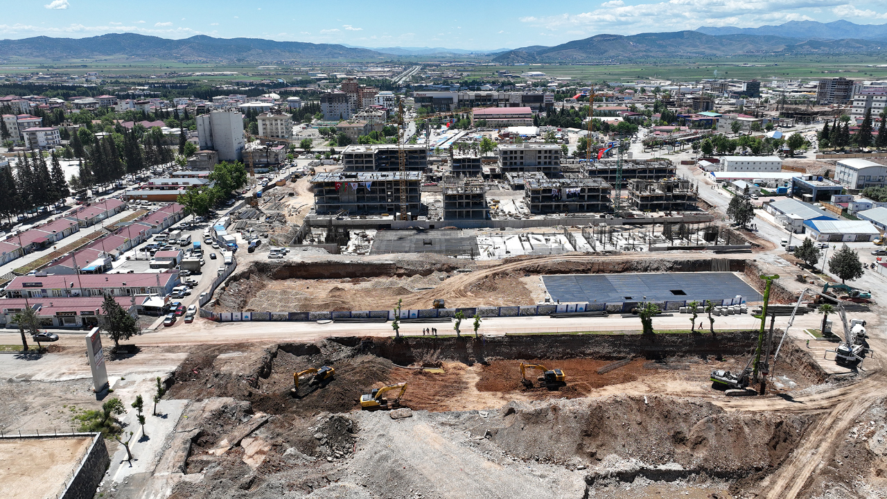 “Azerbaycan Mahallesi 2025 Şubat’ta Tamamlanıyor”