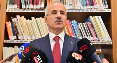 BAKAN URALOĞLU, İRAN CUMHURBAŞKANI REİSİ’Yİ ARAMA-KURTARMA ÇALIŞMALARINI DEĞERLENDİRDİ