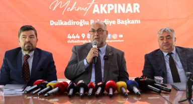 BAŞKAN AKPINAR, BASIN MENSUPLARIYLA BİR ARAYA GELDİ