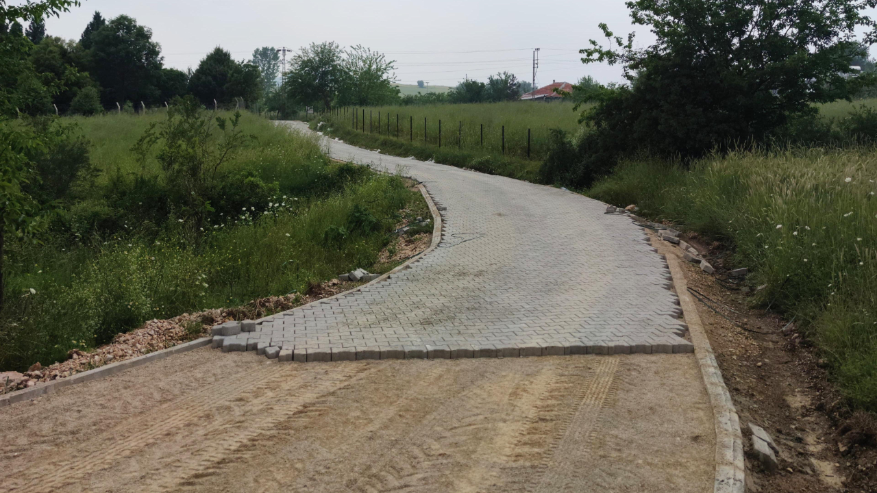 Büyükşehir, Andırın Kırsalında 21 Mahallenin Yolunu İyileştiriyor