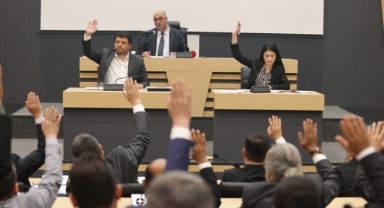 DULKADİROĞLU BELEDİYESİ MAYIS AYI MECLİS TOPLANTISI YAPILDI