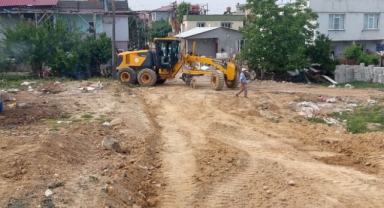 DULKADİROĞLU BELEDİYESİ'NDEN SÜMER MAHALLESİ'NE YENİ YOL AÇMA ÇALIŞMASI