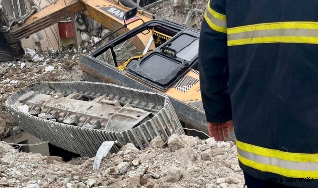 Kahramanmaraş’ta iş makinesi devrildi operatörü yaralandı