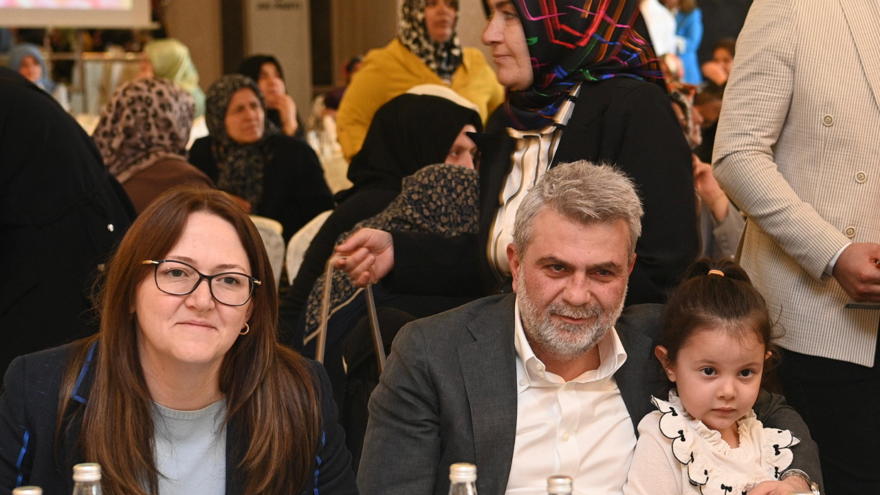 Kaya ve Görgel, Depremde Evladını Kaybeden Annelerle Bir Araya Geldi