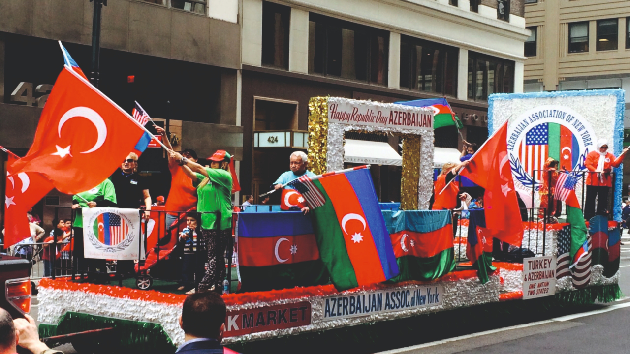 New York'ta Geleneksel Türk Günü Yürüyüşü ve Festivali Heyecanı