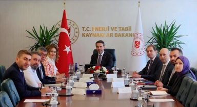 MHP’li Dora, Kahramanmaraş’ın sorunlarını bakanlıklarda gündeme getiriyor!