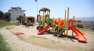 DULKADİROĞLU ARSLANBEY MAHALLESİ TEPE PARKI YENİLENDİ