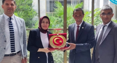 EĞİTİM VE BİLİM GÜCÜ DAYANIŞMA SENDİKASI'NDAN TBMM ZİYARETİ