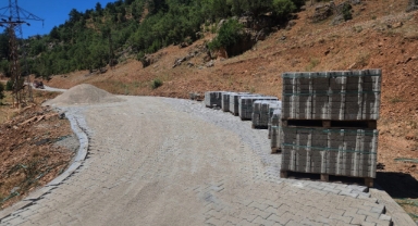 Göksun Kırsalında Daha Konforlu Ulaşım İçin Büyükşehir Sahada