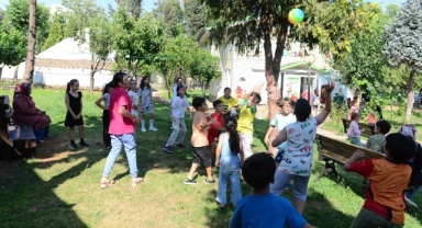 Minikler KAÇSAM’da El Sanatlarını Hayalleriyle Şekillendiriyor