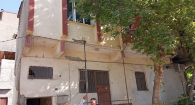 Pazarcık’ta evinde yanarak öldü