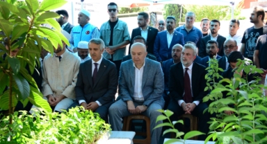 Rektör Prof. Dr. Alptekin Yasım, Şehir Protokolü ile Birlikte 15 Temmuz Demokrasi ve Milli Birlik Günü Etkinliklerine Katıldı