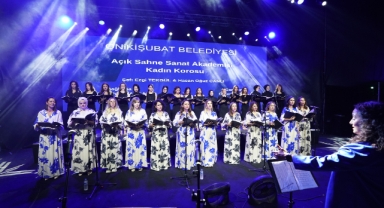 Kadın Korosu, Fuarda Kulakların Pasını Sildi