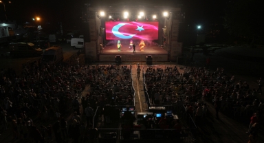 Maceracı Yüzgeçler, Fuarda Çocuklara Unutulmaz Bir Gösteri Sundu