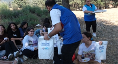 Onikişubat Belediyesi’nden 28 genç kıza anlamlı gezi programı
