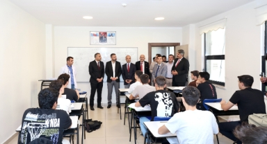 Başkan Toptaş, Üniversite Hazırlık Kursu’nda yeni dönemi başlattı