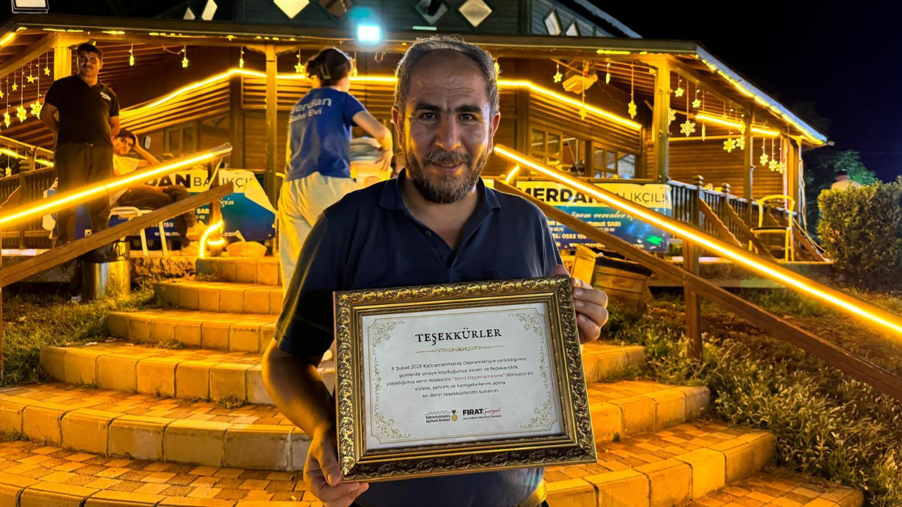 Büyükşehir Belediye Başkanı Fırat Görgel’den İbrahim Sarı’ya Teşekkür Belgesi