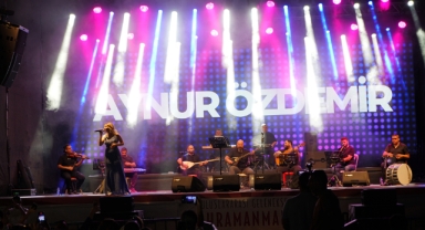 Geleneksel Ağustos Fuarı, Aynur Özdemir Konseriyle Noktalandı
