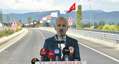 İZNİK ÇEVRE YOLU İLE 15 DAKİKALIK YOL 4 DAKİKAYA İNDİ
