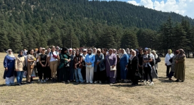 Kadınlar, Büyükşehir’in Gezisinde Doğayla Bütünleşti