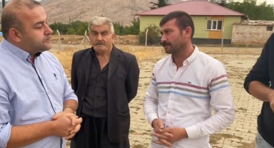 Kahramanmaraş Afşin’de sinyal krizi! Merkeze 5 kilometre ama telefonlar çekmiyor!