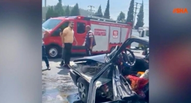 Kahramanmaraş’ta iki otomobil çarpıştı: 3 yaralı