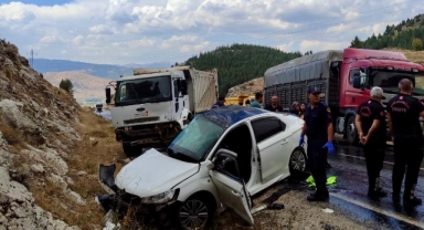 Kahramanmaraş’ta zincirleme kaza: 2 ölü 1 yaralı